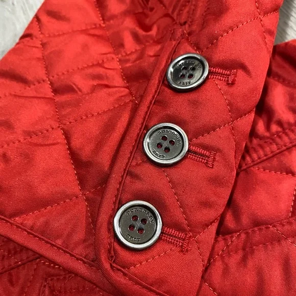 Burberry Brit Copford Red Quilted Button Jacket Size Medium - Picture 13 of 15